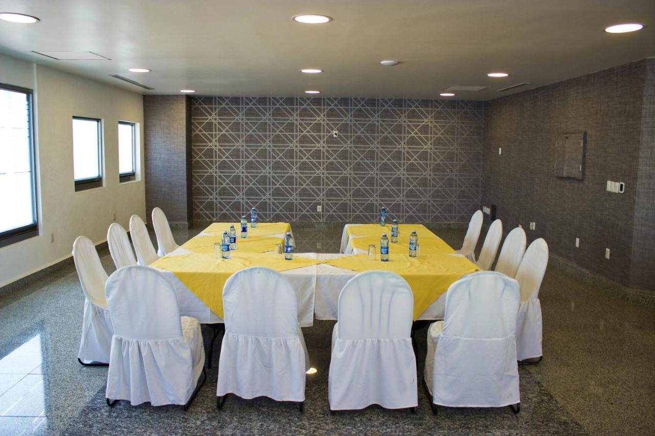 San Juan Park Hotel San Juan del Río Dış mekan fotoğraf Meeting room